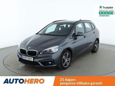 Grå Begagnad 2015 BMW 218 Sport Line Kombi | 146 000 kr (Marknadspris)