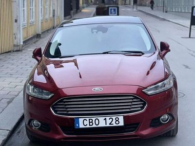 begagnad Ford Mondeo 2.0 TDCi Powershift Euro 6