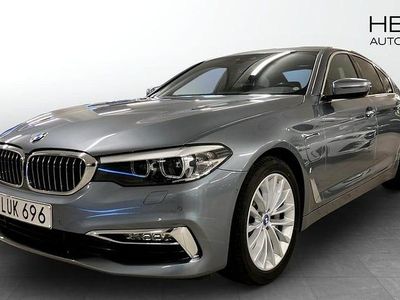 Blå Begagnad 2018 BMW 530 iPerformance Sedan | 289 900 kr