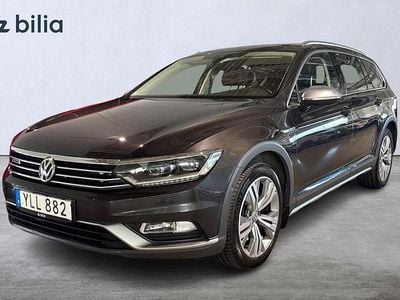 Mörkgrå (grå) Begagnad 2018 VW Passat Alltrack Kombi | 219 000 kr (Marknadspris)