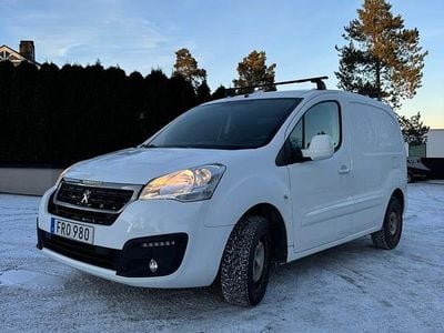 Begagnad 2017 Peugeot Partner Minibuss | 79 000 kr (Bra pris)
