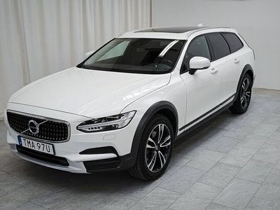 begagnad Volvo V90 CC D4 AWD Geartronic Momentum|Pano|