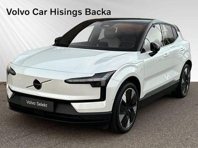 Vit Begagnad 2025 Volvo EX30 Single Motor Extended Range SUV | 434 900 kr (Dyr)