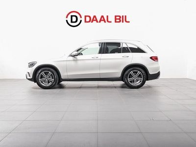 begagnad Mercedes 200 GLC4MATIC 197HK P-VÄRM 360°KAM DRAG NAVI