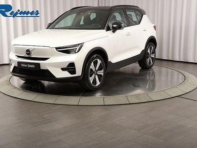 Begagnad Volvo XC40 Core 185 kW (252 HK) 2023 Vit SUV
