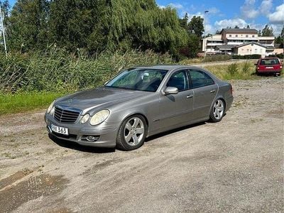 Mercedes E280
