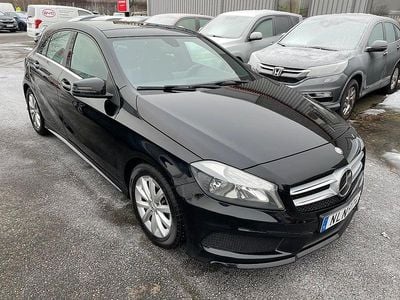 Begagnad Mercedes A180 AMG line 80 HK (58 kW) 2014 Svart Halvkombi