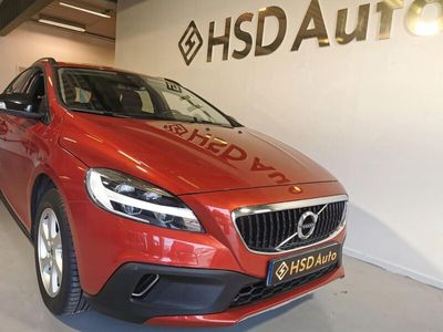 begagnad Volvo V40 CC T3 Geartronic Kinetic Euro 6 152hk