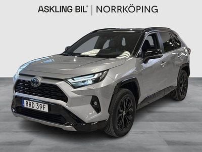 Grå Begagnad 2024 Toyota RAV4 Hybrid Style SUV | 429 000 kr (Bra pris)