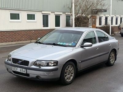Begagnad Volvo S60 163 HK (119 kW) 2004 Sedan