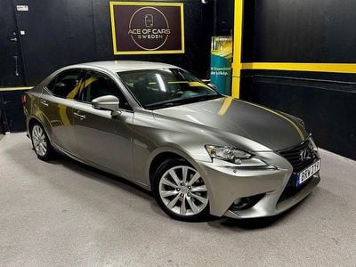 Lexus IS300h