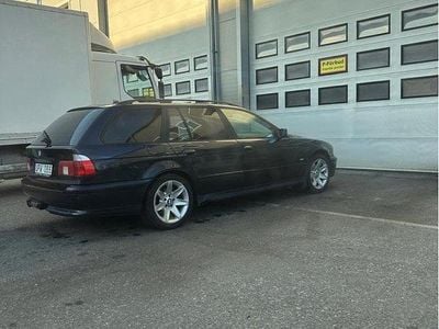 BMW 525