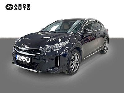 Svart metallic Begagnad 2022 Kia XCeed SUV | 259 900 kr (Marknadspris)