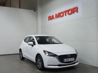 Begagnad Mazda 2 Core 90 HK (66 kW) 2020 Vit Halvkombi