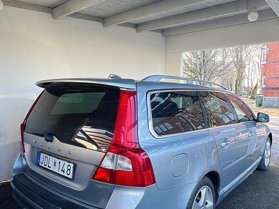 Begagnad Volvo V70 Summum 200 HK (147 kW) 2009 Kombi