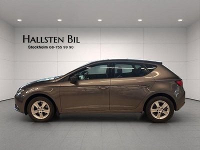 Technical grey Begagnad 2016 Seat Leon Style Halvkombi | 139 000 kr (Marknadspris)