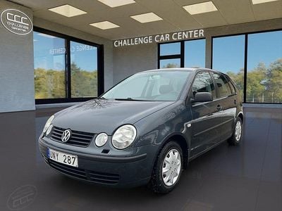 Begagnad VW Polo Basis 75 HK (55 kW) 2003 Grå Halvkombi