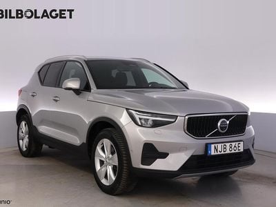 Begagnad Volvo XC40 Core 197 HK (144 kW) 2023 Silver SUV
