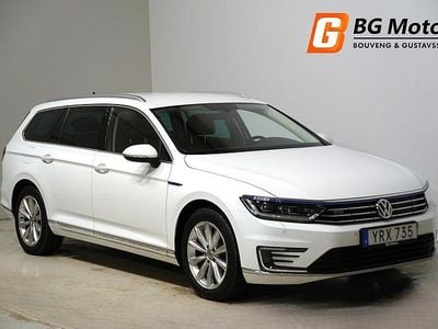 Vit Begagnad 2017 VW Passat GTE Kombi | 199 900 kr (Marknadspris)