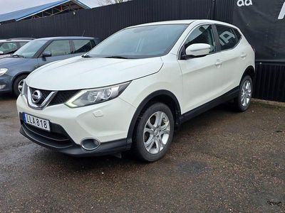 Vit Begagnad 2014 Nissan Qashqai SUV | 89 900 kr (Marknadspris)