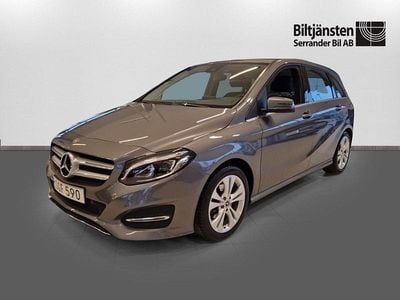 Begagnad Mercedes B180 Urban 122 HK (89 kW) 2018 Mörkgrå Minibuss