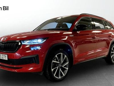 Velvet red metallic Begagnad 2022 Skoda Kodiaq SportLine SUV | 419 900 kr (Lite dyr)