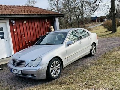 Mercedes C180