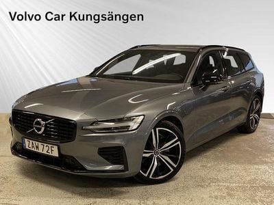 Grå Begagnad 2021 Volvo V60 R-Design Kombi | 319 900 kr (Marknadspris)