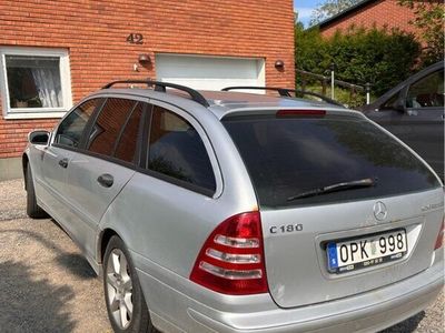Mercedes C180