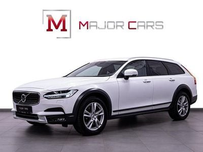 Vit Begagnad 2018 Volvo V90 CC Kombi | 339 900 kr (Lite dyr)