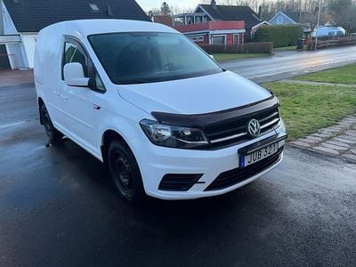 Begagnad 2016 VW Caddy Minibuss | 125 000 kr