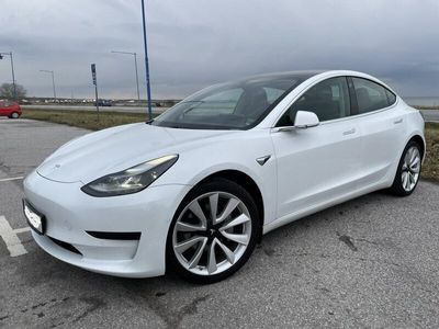 begagnad Tesla Model 3 Standard Range Plus