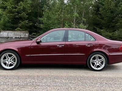 Mercedes E320