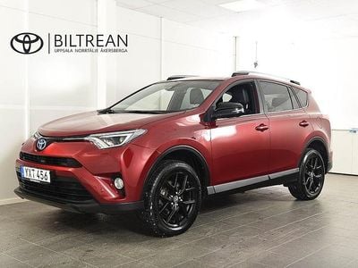 Röd Begagnad 2018 Toyota RAV4 Hybrid SUV | 244 900 kr (Superpris)