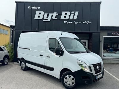 Nissan NV400