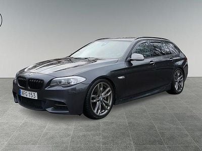 Begagnad BMW M550 M Sport 381 HK (280 kW) 2012 Grå Sedan