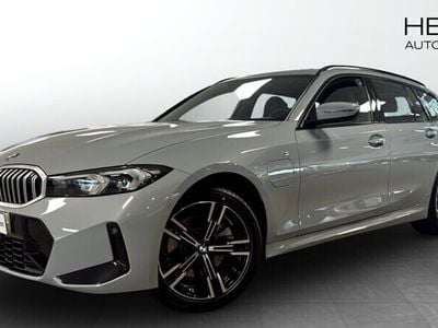 BMW 330e
