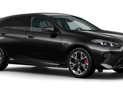 Svart Ny 2026 BMW M135 Comfort Edition Halvkombi | 650 000 kr