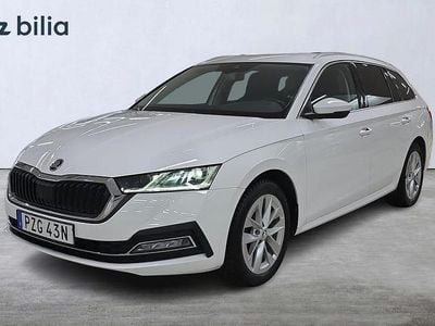 Vit Begagnad 2022 Skoda Octavia Kombi | 229 000 kr (Marknadspris)