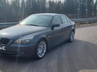 BMW 525