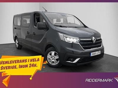 Grå Begagnad 2024 Renault Trafic Minibuss | 439 900 kr (Dyr)