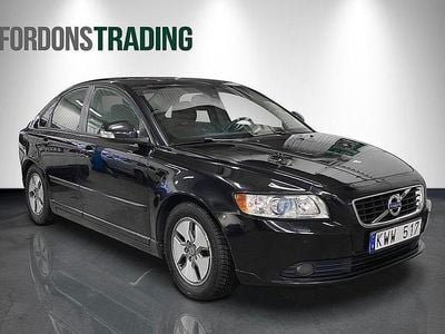 Begagnad Volvo S40 Momentum 116 HK (85 kW) 2010 Svart Sedan