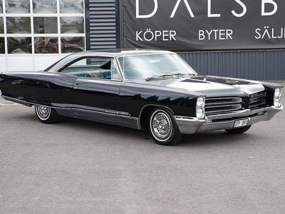 Begagnad Pontiac Bonneville 329 HK (241 kW) 1966 Svart Sedan