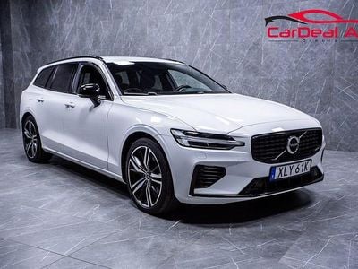 Vit Begagnad 2022 Volvo V60 R-Design Kombi | 334 800 kr