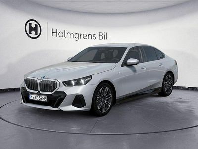 Begagnad BMW i5 M Sport 290 kW (395 HK) 2024 Grå/silver Sedan