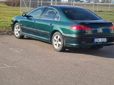 Peugeot 607