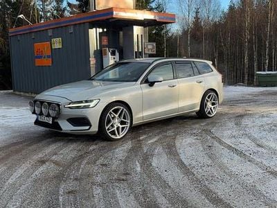 Begagnad 2019 Volvo V60 Kombi | 185 000 kr (Lite dyr)