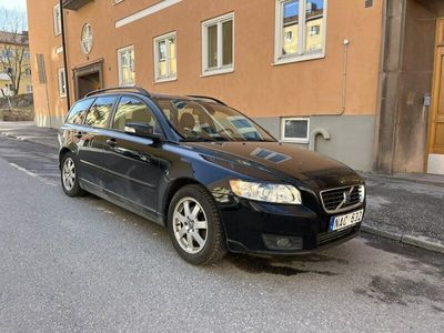begagnad Volvo V50 2.0 D Momentum Euro 4, Ny besiktad