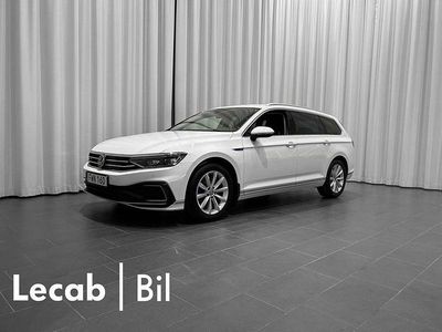 Pure white (stängd för ny Begagnad 2021 VW Passat GTE | 254 500 kr (Lite dyr)