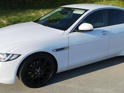 begagnad Jaguar XE 20d 180hk, 2ägare, nyservad & besiktad